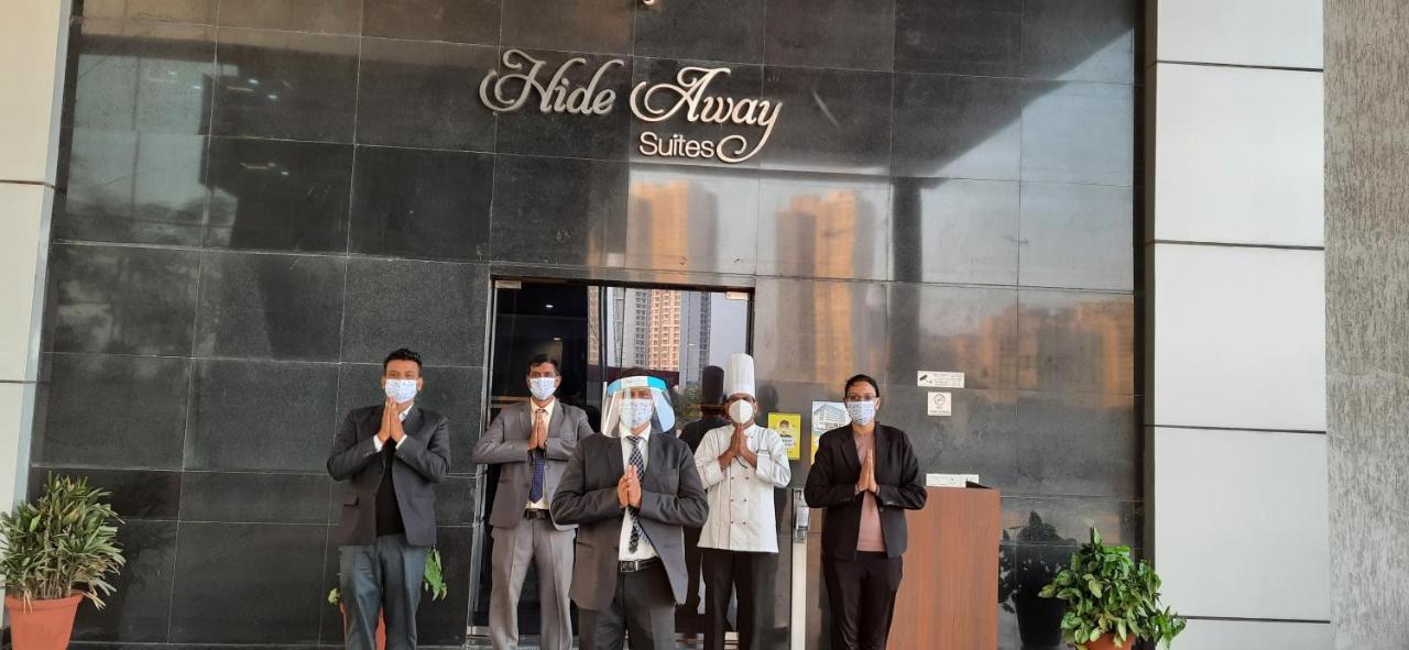 Hide Away Suites Noida Eksteriør billede