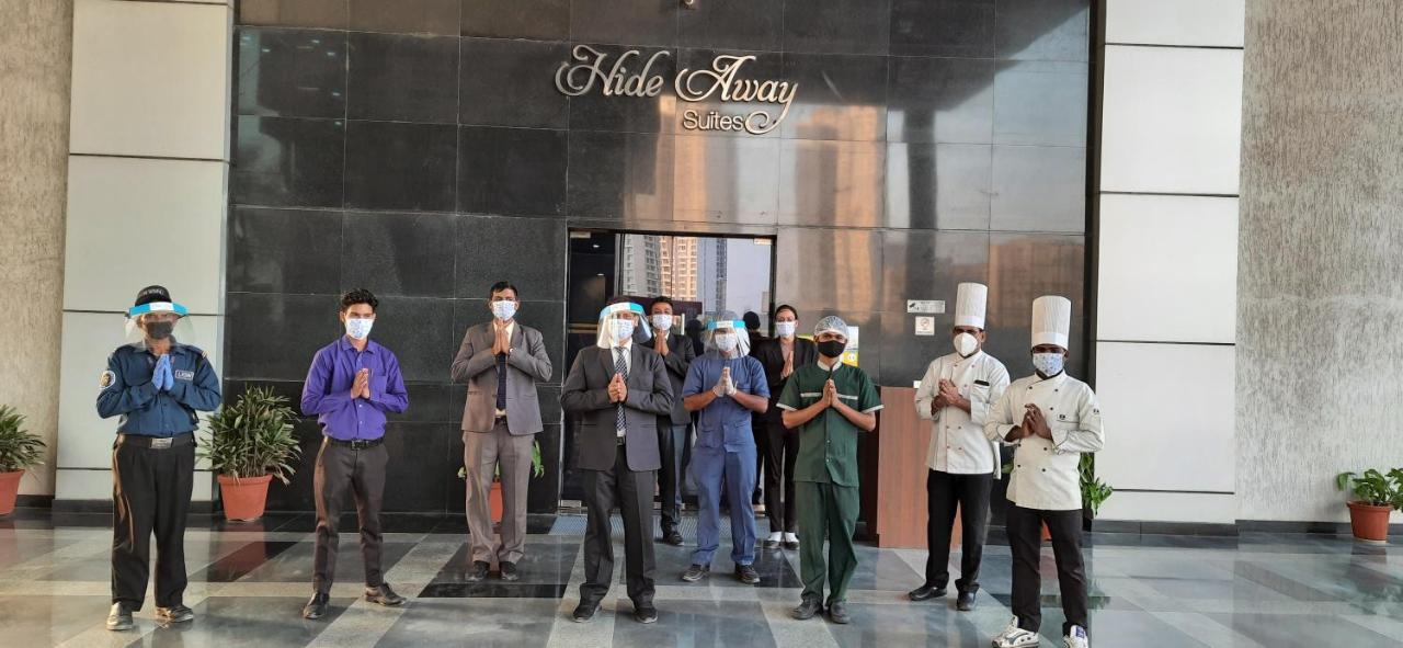 Hide Away Suites Noida Eksteriør billede