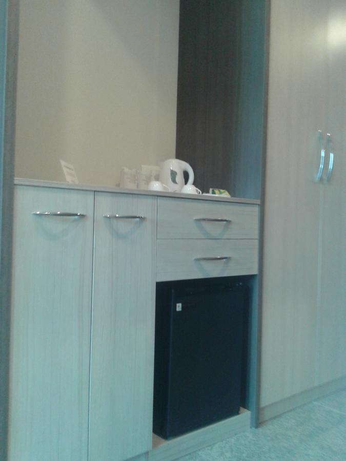 Hide Away Suites Noida Eksteriør billede